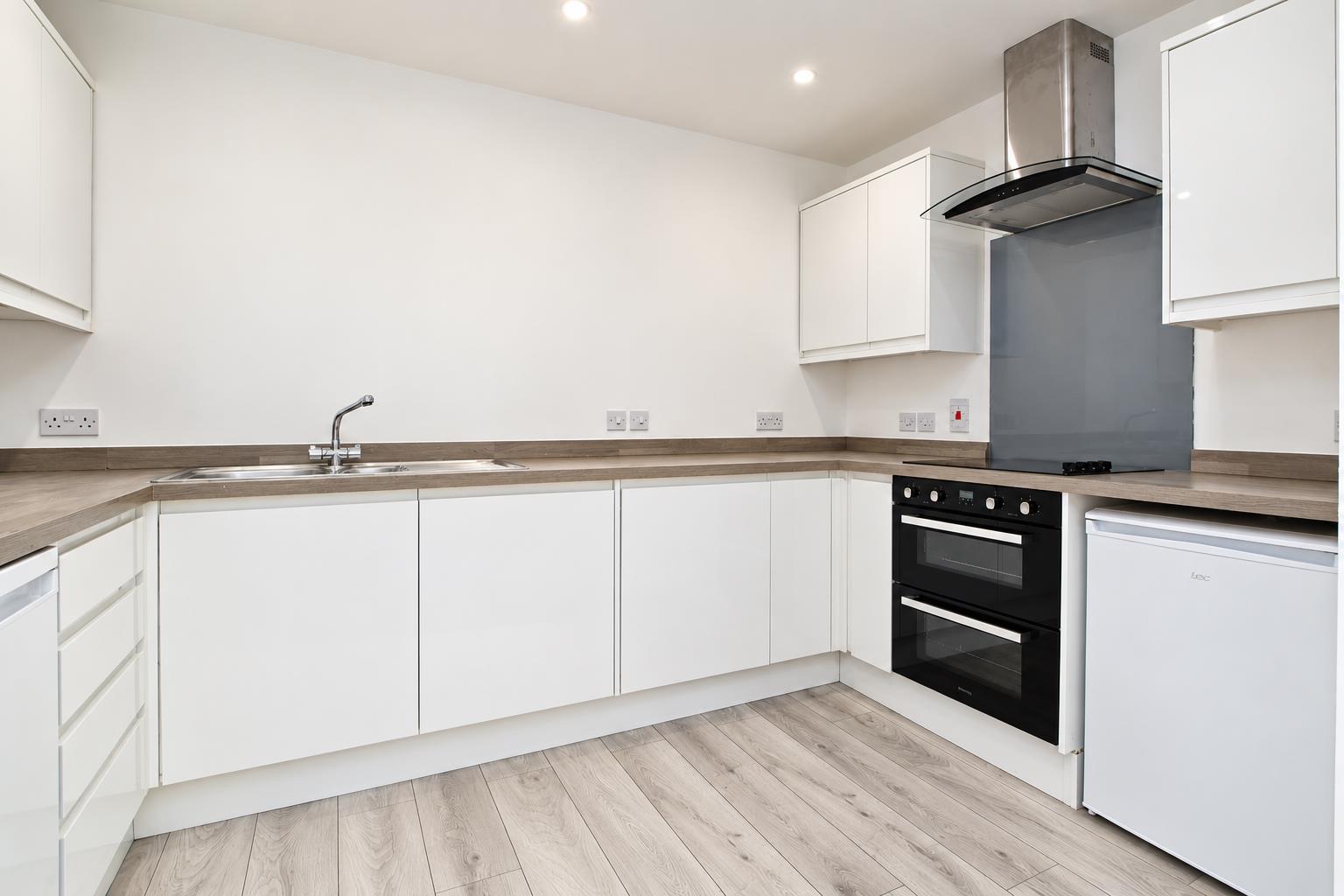 426 Avebury Boulevard, Milton Keynes
